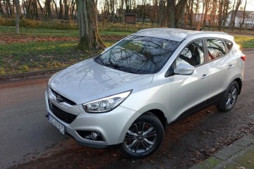 . Klimatronik .. Ledy . PDC .. Grzana Kierownica , Fotele przód i tył