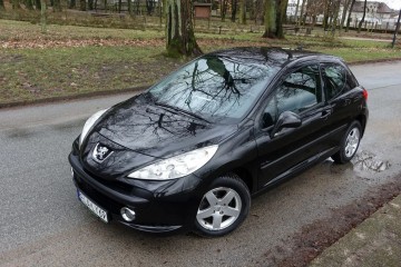 .. Sprowadzony z Niemiec .. Zarejestrowany .. Klimatyzacja ..