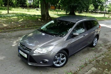 .. Navi .. Klima .. 2 x PDC .. Grzane Fotele .. Asystent Parkowania ..