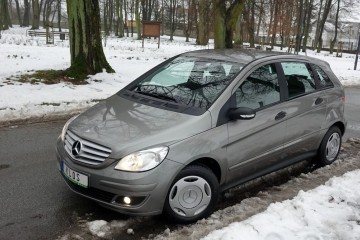 . . Klimatyzacja . . Stan BDB . . Multifunkcja . .