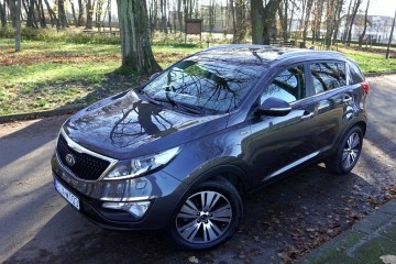 NAGŁOŚNIENIE : Infinity .. Xenon .. Navi .. Grzana Kierownica i Fotele