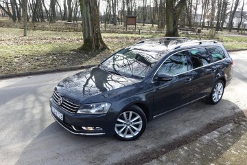 .. EL. Klapa .. Panorama Dach .. Klimatronik .. PDC przód i tył ..