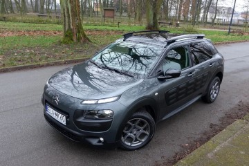 .. Panorama Dach .. Navi .. Klimatronik .. Kamera .. Grzane Fotele ..