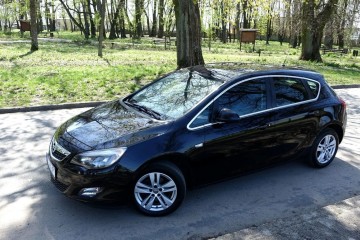 .. Serwisowany .. Bezwypadkowy ..