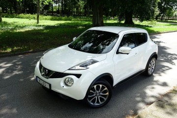 .. LED .. Klimatronik . Grzane fotele . Navi .. Kamery .. Xenon ..