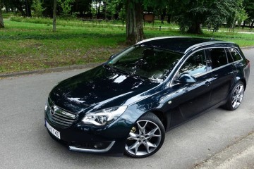 .. EL. Klapa .. Klimatronik Dwustrefowy .. Xenon Skrętny .. 2 x PDC ..