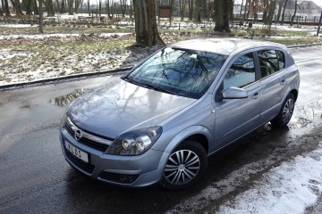 .. Klimatyzacja .. Tempomat .. Lusterko Fotochromatyczne .. Stan BDB