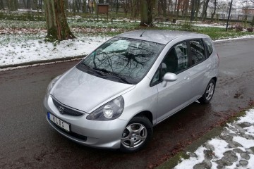 .. Klimatyzacja .. Stan BDB .. Telefoniczny zestaw Głośnomówiący ..