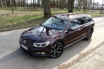 . . 3 strefowy klimatronik . . Full Led . . Grzane Fotele PRZÓD i Tył