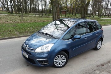 .. Klimatronik  .. Grzane Fotele i Lusterka .. Czujniki Parkowania ..